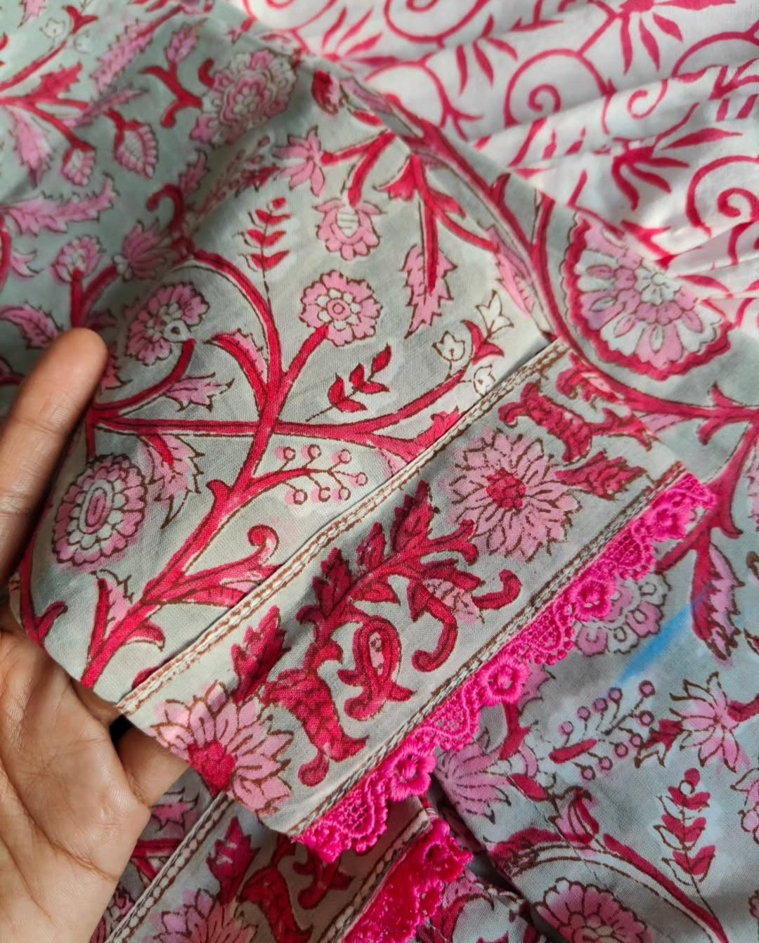 Cotton suit set with chiffon dupatta