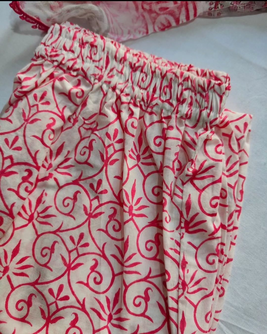 Cotton suit set with chiffon dupatta