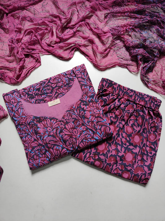 New Cotton suit set with chiffon dupatta