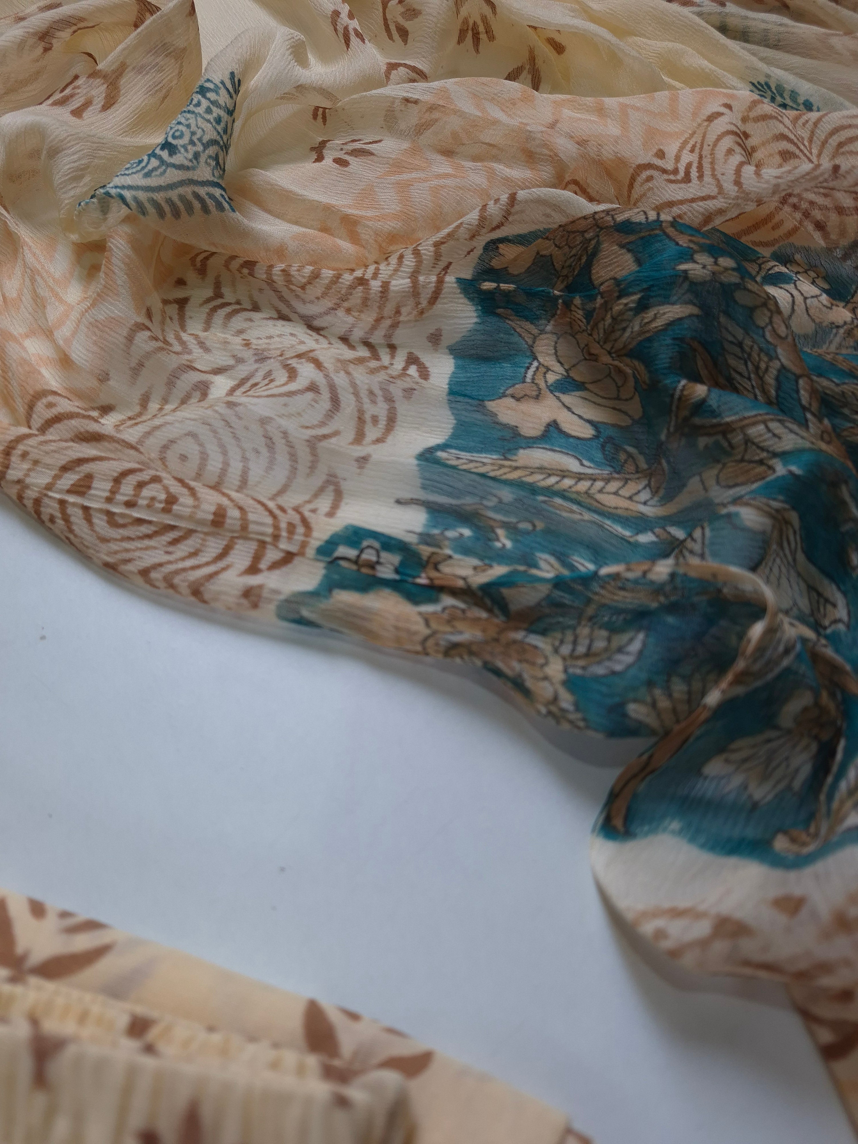 Cotton Suit Set With Chiffon Dupatta