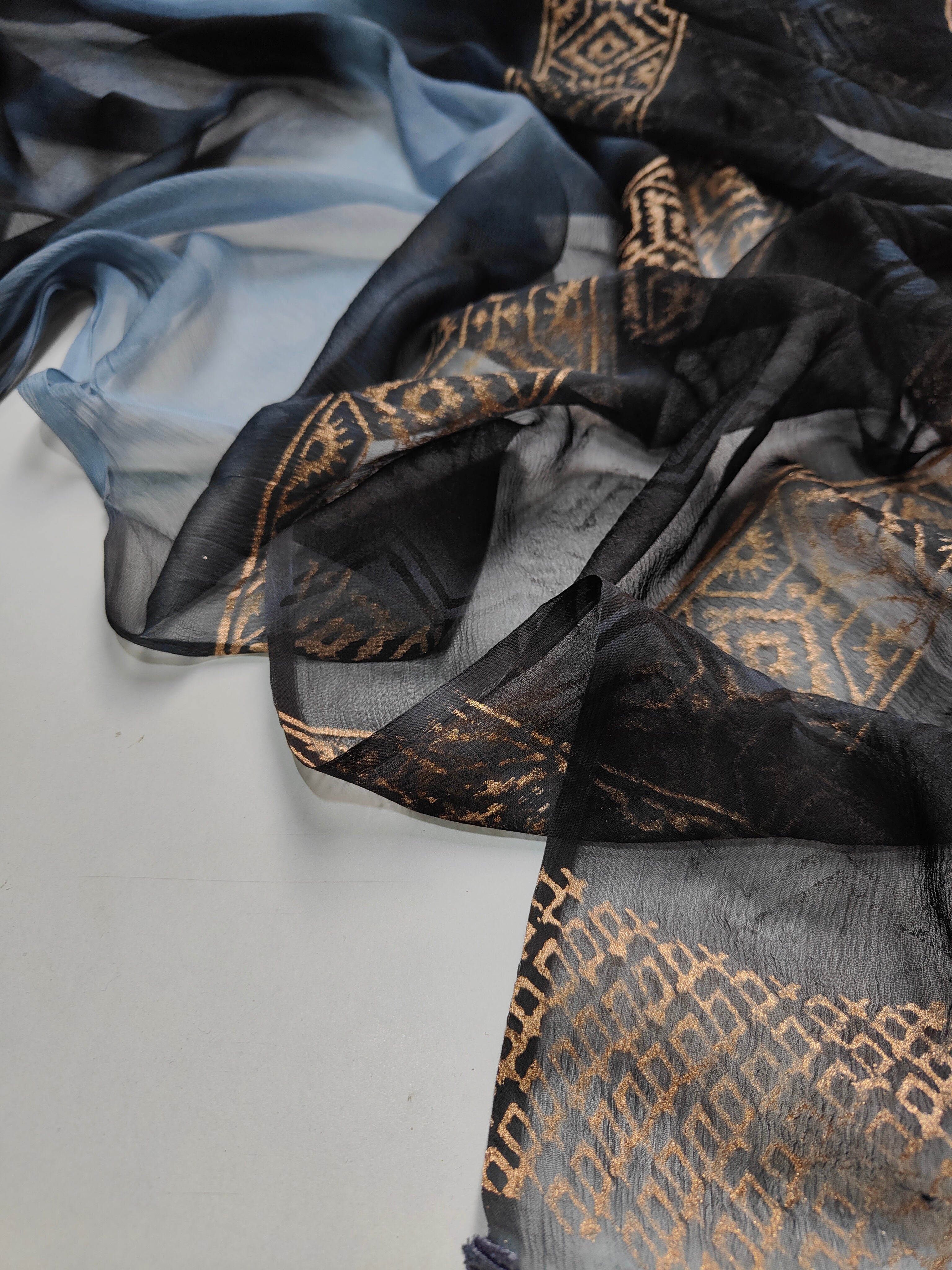 Cotton Suit Set With Chiffon Dupatta