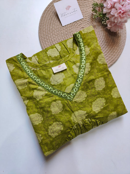 Cotton Alia cut Anarkali kurti